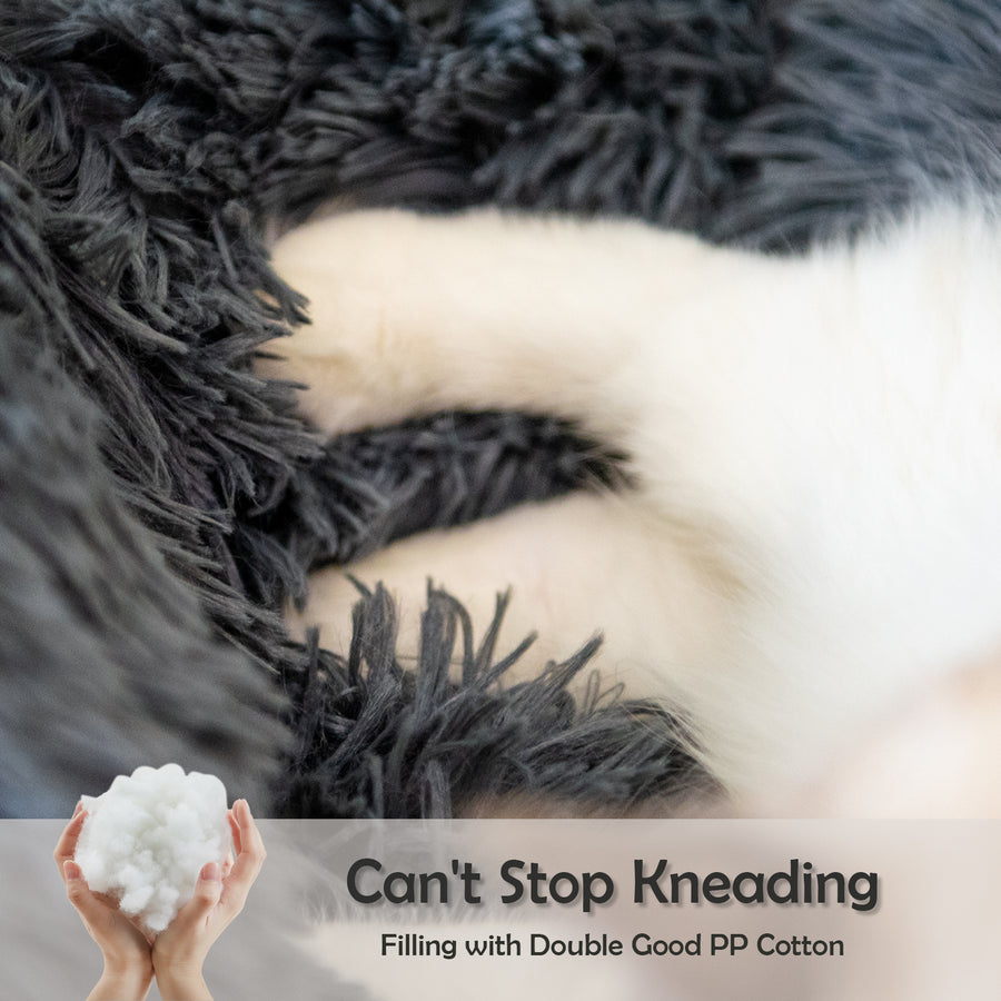 Plush Donut Dog Bed – Round Calming Bed for Small Dogs