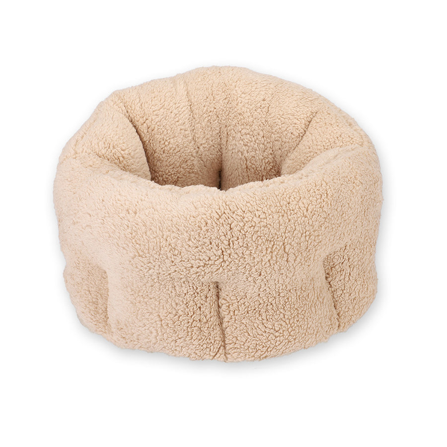 Long Plush Calming Pet Bed – Warm & Washable