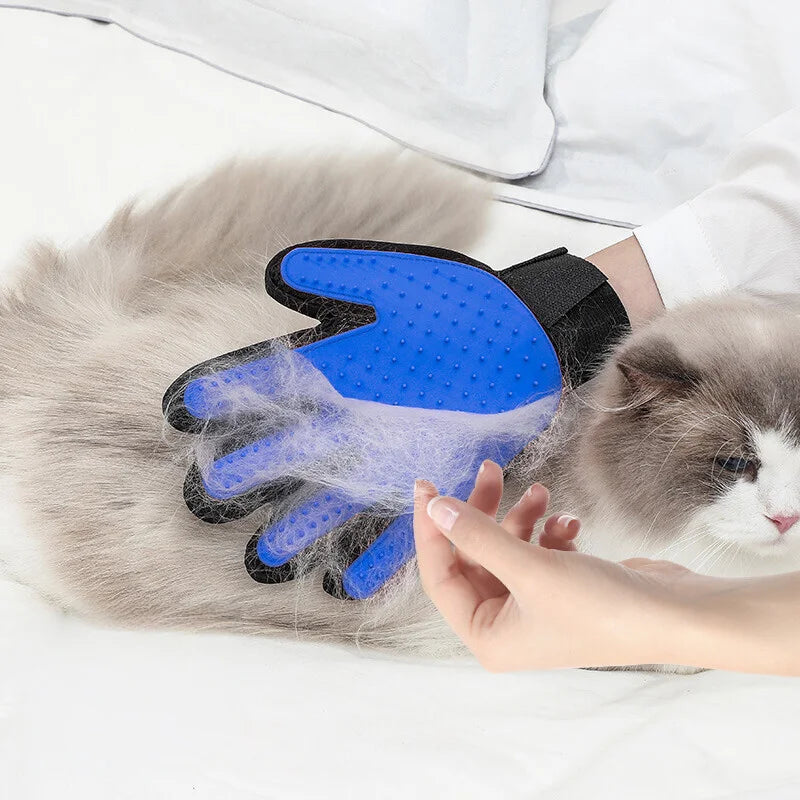Pet Grooming & Deshedding Glove