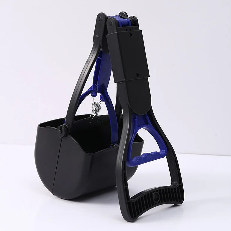 Jaw-Clamp Pooper Scooper